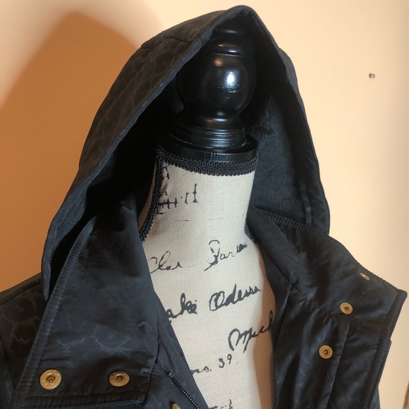 ❤️Jaclyn Smith black leopard print coat - Picture 3 of 9